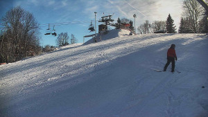 Skiareál Karolinka - Otočná kamera na sjezdovce - 12.1.2026 v 11:20 Skiareál Karolinka - Otočná kamera na sjezdovce - 12.1.2026 v 11:20
