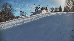 Skiareál Karolinka - Otočná kamera na sjezdovce - 12.1.2026 v 11:40 Skiareál Karolinka - Otočná kamera na sjezdovce - 12.1.2026 v 11:40