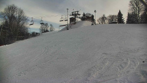 Skiareál Karolinka - Otočná kamera na sjezdovce - 12.1.2026 v 13:40 Skiareál Karolinka - Otočná kamera na sjezdovce - 12.1.2026 v 13:40