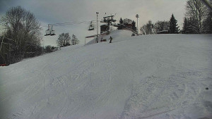 Skiareál Karolinka - Otočná kamera na sjezdovce - 12.1.2026 v 14:25 Skiareál Karolinka - Otočná kamera na sjezdovce - 12.1.2026 v 14:25