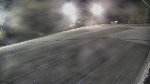 Skiareál Karolinka - Otočná kamera na sjezdovce - 12.1.2026 v 17:05 Skiareál Karolinka - Otočná kamera na sjezdovce - 12.1.2026 v 17:05