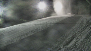 Skiareál Karolinka - Otočná kamera na sjezdovce - 12.1.2026 v 21:32 Skiareál Karolinka - Otočná kamera na sjezdovce - 12.1.2026 v 21:32