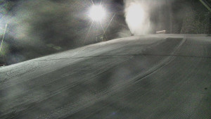 Skiareál Karolinka - Otočná kamera na sjezdovce - 12.1.2026 v 21:50 Skiareál Karolinka - Otočná kamera na sjezdovce - 12.1.2026 v 21:50