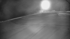 Skiareál Karolinka - Otočná kamera na sjezdovce - 22.2.2026 v 02:32 Skiareál Karolinka - Otočná kamera na sjezdovce - 22.2.2026 v 02:32