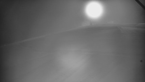 Skiareál Karolinka - Otočná kamera na sjezdovce - 22.2.2026 v 04:32 Skiareál Karolinka - Otočná kamera na sjezdovce - 22.2.2026 v 04:32