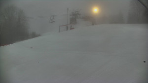 Skiareál Karolinka - Otočná kamera na sjezdovce - 22.2.2026 v 06:40 Skiareál Karolinka - Otočná kamera na sjezdovce - 22.2.2026 v 06:40