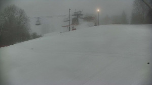 Skiareál Karolinka - Otočná kamera na sjezdovce - 22.2.2026 v 07:32 Skiareál Karolinka - Otočná kamera na sjezdovce - 22.2.2026 v 07:32