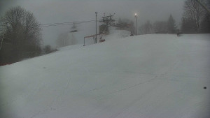 Skiareál Karolinka - Otočná kamera na sjezdovce - 22.2.2026 v 08:40 Skiareál Karolinka - Otočná kamera na sjezdovce - 22.2.2026 v 08:40