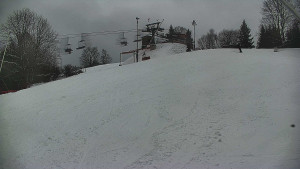 Skiareál Karolinka - Otočná kamera na sjezdovce - 22.2.2026 v 09:35 Skiareál Karolinka - Otočná kamera na sjezdovce - 22.2.2026 v 09:35