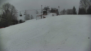 Skiareál Karolinka - Otočná kamera na sjezdovce - 22.2.2026 v 10:02 Skiareál Karolinka - Otočná kamera na sjezdovce - 22.2.2026 v 10:02