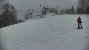 Skiareál Karolinka - Otočná kamera na sjezdovce - 22.2.2026 v 10:25 Skiareál Karolinka - Otočná kamera na sjezdovce - 22.2.2026 v 10:25