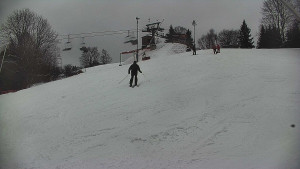 Skiareál Karolinka - Otočná kamera na sjezdovce - 22.2.2026 v 10:50 Skiareál Karolinka - Otočná kamera na sjezdovce - 22.2.2026 v 10:50