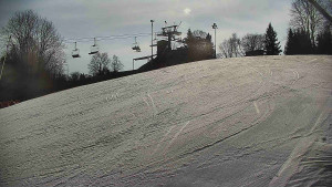 Skiareál Karolinka - Otočná kamera na sjezdovce - 10.3.2026 v 09:32 Skiareál Karolinka - Otočná kamera na sjezdovce - 10.3.2026 v 09:32