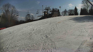 Skiareál Karolinka - Otočná kamera na sjezdovce - 10.3.2026 v 12:32 Skiareál Karolinka - Otočná kamera na sjezdovce - 10.3.2026 v 12:32