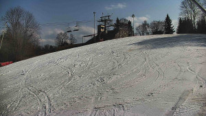 Skiareál Karolinka - Otočná kamera na sjezdovce - 10.3.2026 v 13:02 Skiareál Karolinka - Otočná kamera na sjezdovce - 10.3.2026 v 13:02