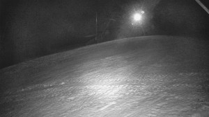 Skiareál Karolinka - Otočná kamera na sjezdovce - 19.3.2026 v 01:15 Skiareál Karolinka - Otočná kamera na sjezdovce - 19.3.2026 v 01:15