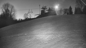 Skiareál Karolinka - Otočná kamera na sjezdovce - 19.3.2026 v 05:02 Skiareál Karolinka - Otočná kamera na sjezdovce - 19.3.2026 v 05:02