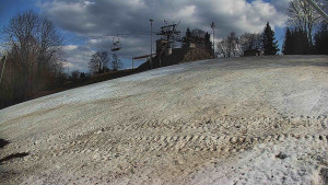 Skiareál Karolinka - Otočná kamera na sjezdovce - 19.3.2026 v 14:55 Skiareál Karolinka - Otočná kamera na sjezdovce - 19.3.2026 v 14:55