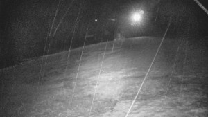 Skiareál Karolinka - Otočná kamera na sjezdovce - 26.3.2026 v 01:02 Skiareál Karolinka - Otočná kamera na sjezdovce - 26.3.2026 v 01:02