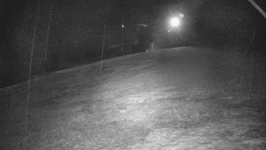 Skiareál Karolinka - Otočná kamera na sjezdovce - 26.3.2026 v 01:35 Skiareál Karolinka - Otočná kamera na sjezdovce - 26.3.2026 v 01:35