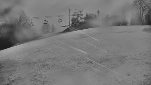 Skiareál Karolinka - Otočná kamera na sjezdovce - 26.3.2026 v 05:20 Skiareál Karolinka - Otočná kamera na sjezdovce - 26.3.2026 v 05:20