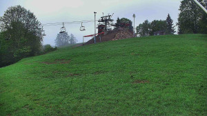 Skiareál Karolinka - Otočná kamera na sjezdovce - 18.5.2026 v 05:45 Skiareál Karolinka - Otočná kamera na sjezdovce - 18.5.2026 v 05:45