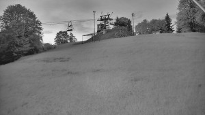 Skiareál Karolinka - Otočná kamera na sjezdovce - 30.5.2026 v 04:15 Skiareál Karolinka - Otočná kamera na sjezdovce - 30.5.2026 v 04:15
