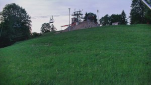 Skiareál Karolinka - Otočná kamera na sjezdovce - 30.5.2026 v 04:20 Skiareál Karolinka - Otočná kamera na sjezdovce - 30.5.2026 v 04:20