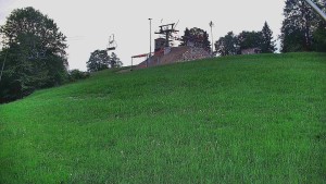 Skiareál Karolinka - Otočná kamera na sjezdovce - 30.5.2026 v 05:40 Skiareál Karolinka - Otočná kamera na sjezdovce - 30.5.2026 v 05:40