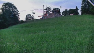 Skiareál Karolinka - Otočná kamera na sjezdovce - 9.6.2026 v 04:15 Skiareál Karolinka - Otočná kamera na sjezdovce - 9.6.2026 v 04:15
