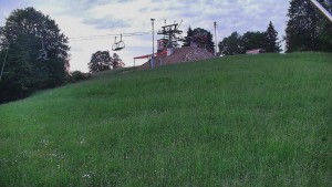 Skiareál Karolinka - Otočná kamera na sjezdovce - 9.6.2026 v 04:31 Skiareál Karolinka - Otočná kamera na sjezdovce - 9.6.2026 v 04:31