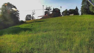 Skiareál Karolinka - Otočná kamera na sjezdovce - 9.6.2026 v 07:32 Skiareál Karolinka - Otočná kamera na sjezdovce - 9.6.2026 v 07:32