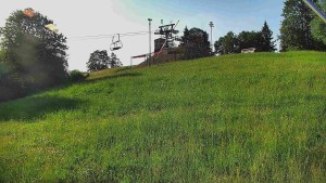 Skiareál Karolinka - Otočná kamera na sjezdovce - 9.6.2026 v 07:40 Skiareál Karolinka - Otočná kamera na sjezdovce - 9.6.2026 v 07:40