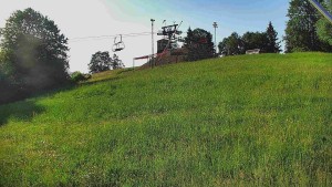Skiareál Karolinka - Otočná kamera na sjezdovce - 9.6.2026 v 07:55 Skiareál Karolinka - Otočná kamera na sjezdovce - 9.6.2026 v 07:55