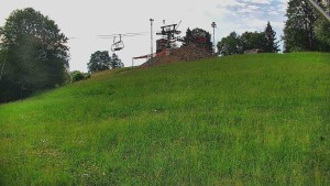 Skiareál Karolinka - Otočná kamera na sjezdovce - 9.6.2026 v 09:02 Skiareál Karolinka - Otočná kamera na sjezdovce - 9.6.2026 v 09:02