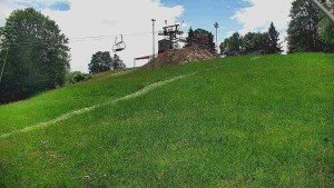 Skiareál Karolinka - Otočná kamera na sjezdovce - 9.6.2026 v 11:02 Skiareál Karolinka - Otočná kamera na sjezdovce - 9.6.2026 v 11:02