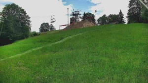 Skiareál Karolinka - Otočná kamera na sjezdovce - 9.6.2026 v 11:05 Skiareál Karolinka - Otočná kamera na sjezdovce - 9.6.2026 v 11:05
