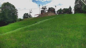 Skiareál Karolinka - Otočná kamera na sjezdovce - 9.6.2026 v 11:10 Skiareál Karolinka - Otočná kamera na sjezdovce - 9.6.2026 v 11:10