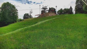 Skiareál Karolinka - Otočná kamera na sjezdovce - 9.6.2026 v 11:15 Skiareál Karolinka - Otočná kamera na sjezdovce - 9.6.2026 v 11:15