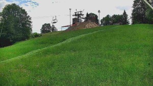 Skiareál Karolinka - Otočná kamera na sjezdovce - 9.6.2026 v 11:20 Skiareál Karolinka - Otočná kamera na sjezdovce - 9.6.2026 v 11:20