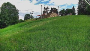 Skiareál Karolinka - Otočná kamera na sjezdovce - 12.6.2026 v 15:55 Skiareál Karolinka - Otočná kamera na sjezdovce - 12.6.2026 v 15:55