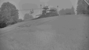Skiareál Karolinka - Otočná kamera na sjezdovce - 13.6.2026 v 04:25 Skiareál Karolinka - Otočná kamera na sjezdovce - 13.6.2026 v 04:25