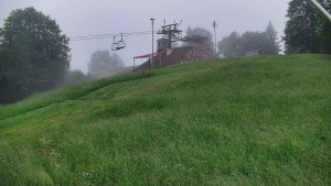 Skiareál Karolinka - Otočná kamera na sjezdovce - 13.6.2026 v 04:40 Skiareál Karolinka - Otočná kamera na sjezdovce - 13.6.2026 v 04:40