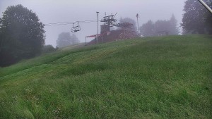 Skiareál Karolinka - Otočná kamera na sjezdovce - 13.6.2026 v 05:10 Skiareál Karolinka - Otočná kamera na sjezdovce - 13.6.2026 v 05:10