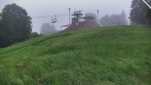 Skiareál Karolinka - Otočná kamera na sjezdovce - 13.6.2026 v 05:25 Skiareál Karolinka - Otočná kamera na sjezdovce - 13.6.2026 v 05:25
