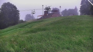 Skiareál Karolinka - Otočná kamera na sjezdovce - 13.6.2026 v 06:01 Skiareál Karolinka - Otočná kamera na sjezdovce - 13.6.2026 v 06:01