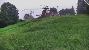 Skiareál Karolinka - Otočná kamera na sjezdovce - 13.6.2026 v 06:10 Skiareál Karolinka - Otočná kamera na sjezdovce - 13.6.2026 v 06:10