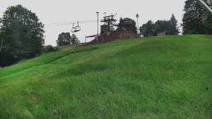 Skiareál Karolinka - Otočná kamera na sjezdovce - 13.6.2026 v 08:35 Skiareál Karolinka - Otočná kamera na sjezdovce - 13.6.2026 v 08:35