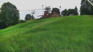 Skiareál Karolinka - Otočná kamera na sjezdovce - 13.6.2026 v 09:10 Skiareál Karolinka - Otočná kamera na sjezdovce - 13.6.2026 v 09:10