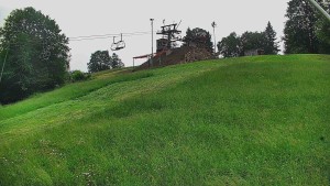 Skiareál Karolinka - Otočná kamera na sjezdovce - 13.6.2026 v 09:20 Skiareál Karolinka - Otočná kamera na sjezdovce - 13.6.2026 v 09:20